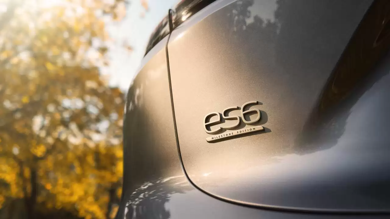 整车 34.98 万元 / 租电 24.18 万元,蔚来新 ES6 30 万台纪念版上市