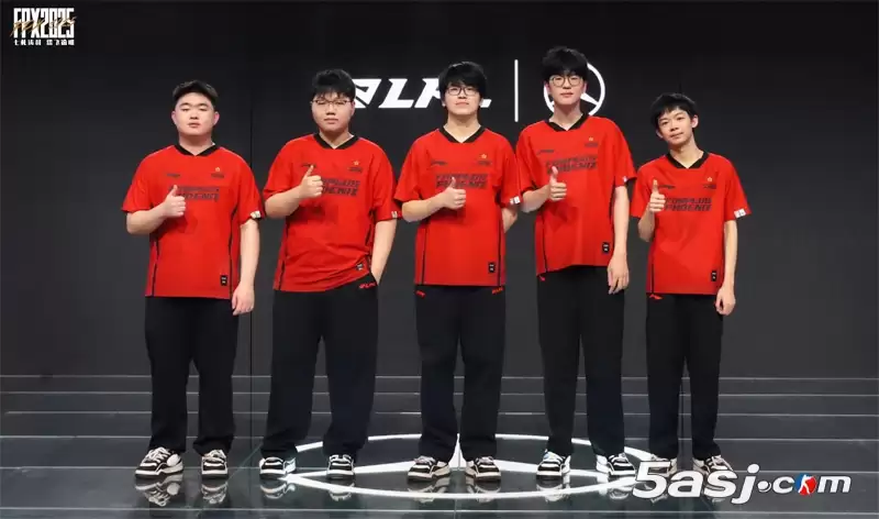 LPL史上首次席位回购!世界冠军FPX将于2026年正式退出联盟,八载凤鸣成绝响 LPL史上首次席位回购!世界冠军FPX将于2026年正式退出联盟,八载凤鸣成绝响