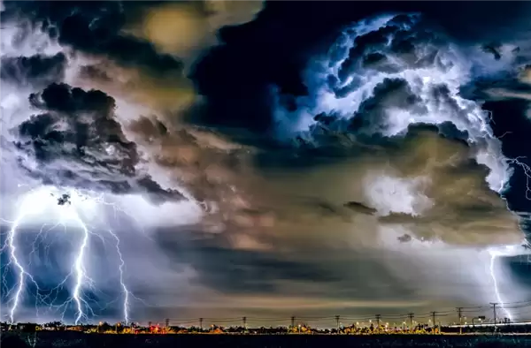 谷歌发布WeatherNext 2天气预报模型:速度提升8倍 精准覆盖灾害性事件