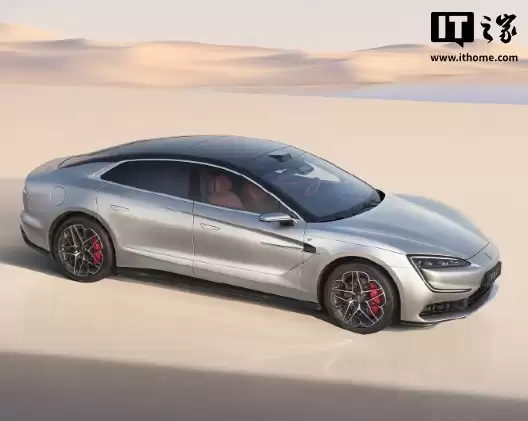 比亚迪仰望 U7 全新车身配色“星河蓝”11月21日亮相广州车展，现款62.8万元起