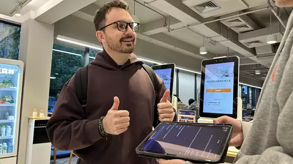 千问App上线实时翻译功能:覆盖全球超98%人口常用语种