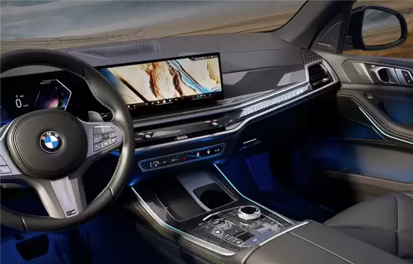 降价又增配全系升级智驾Pro 新款宝马X5L上市：59.8万起