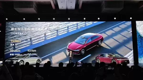 0.193极致风阻系数！余承东：享界S9上市一年多仍保持全球量产最低