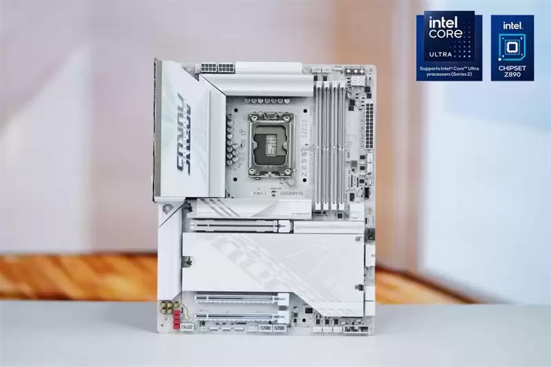 Intel也能战未来!技嘉电竞冰雕Z890 AORUS PRO ICE评测:Ultra 9 285K对比首发测试游戏性能提升6%