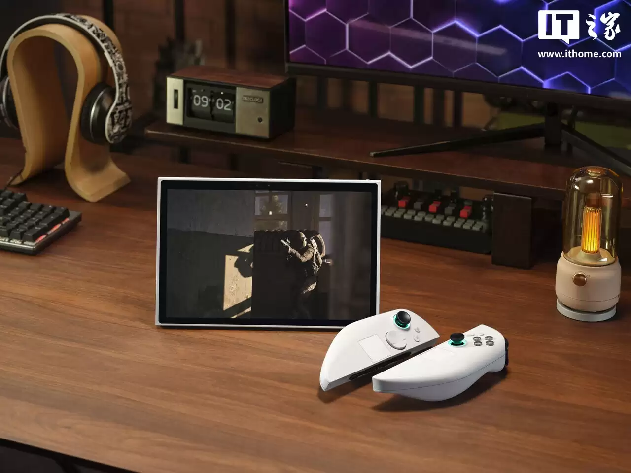 全球首款裸眼 3D Win 掌机：Abxylute 3D One 发布，搭载 11 英寸屏幕、酷睿 Ultra 7 258V 处理器