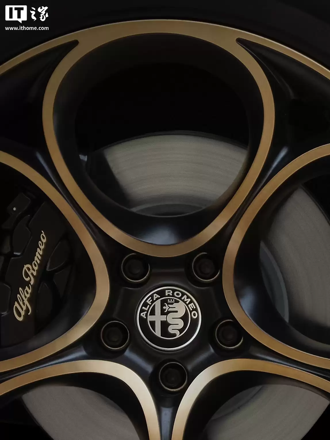 阿尔法·罗密欧 Giulia Intensa 特别版上市，售价 39.70 万元