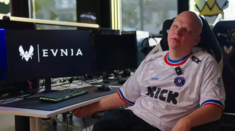 Vitality教练XTQZZZ专访:从法国教头到国际阵容的蜕变之路 Vitality教练XTQZZZ专访:从法国教头到国际阵容的蜕变之路