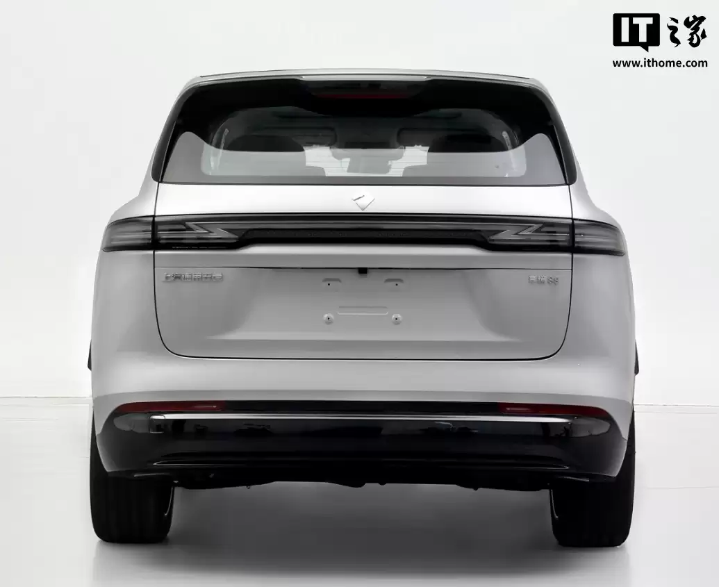 宝骏华境新车官宣,全系标配华为乾崑智能