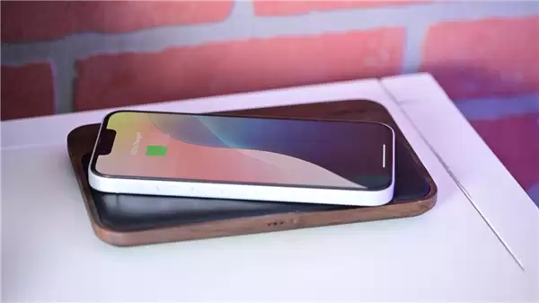 谷歌出手 安卓能向iPhone快速传文件