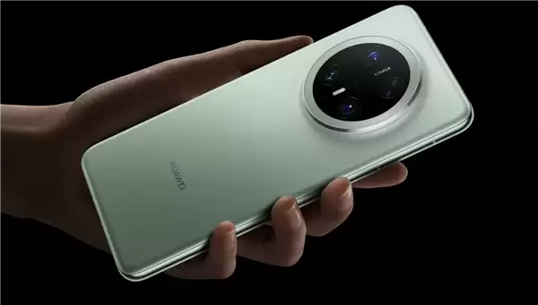 华为Mate 80系列将至：Mate 70全系激活量已接近千万