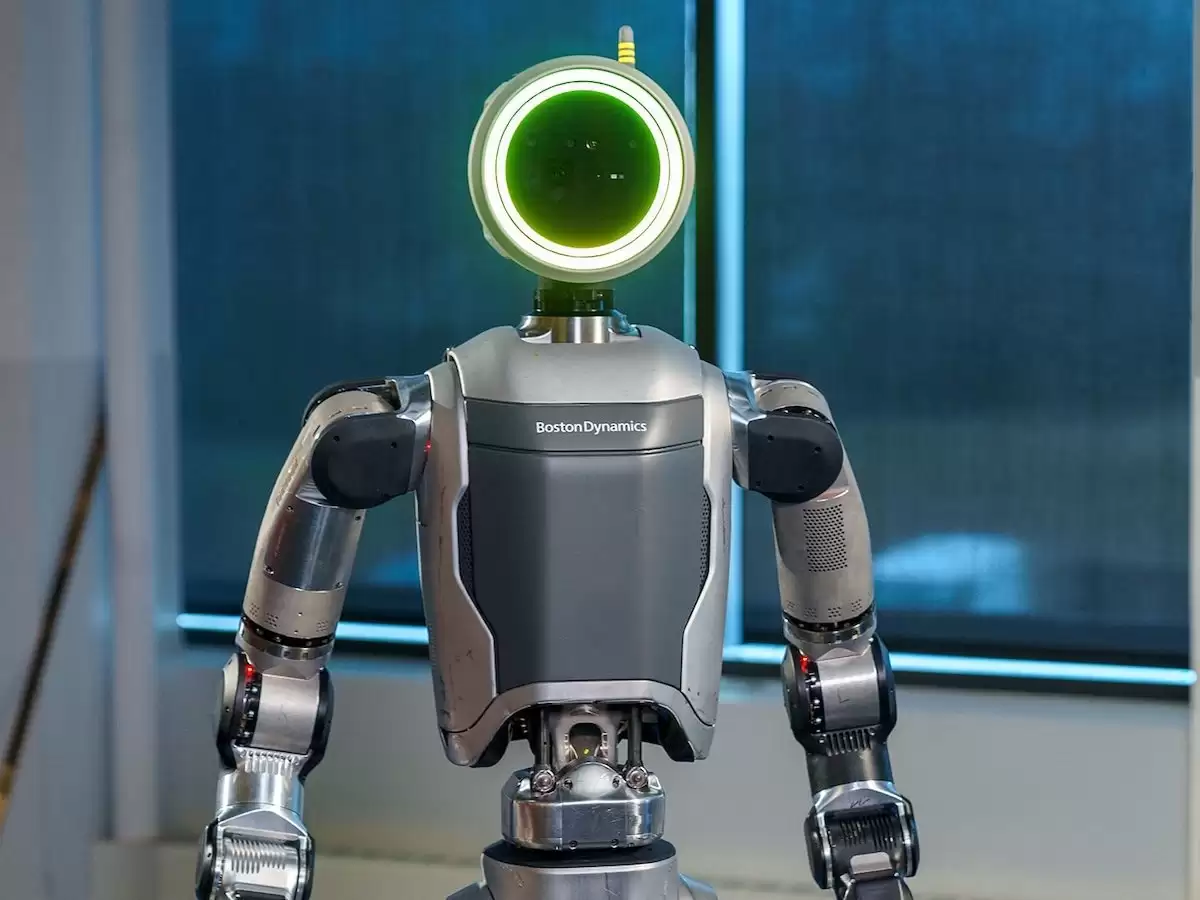 谷歌 DeepMind 挖来波士顿动力前首席技术官，欲打造机器人界“安卓”” /></p><figcaption>▲ Altas 机器人</figcaption><p><img src=