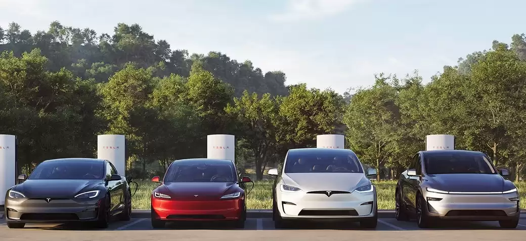 特斯拉全系四款车型推送 2025.38.11 软件更新：安全气囊防护性能升级、方向盘滚轮新增快捷控制功能，Apple Music 界面功能调整