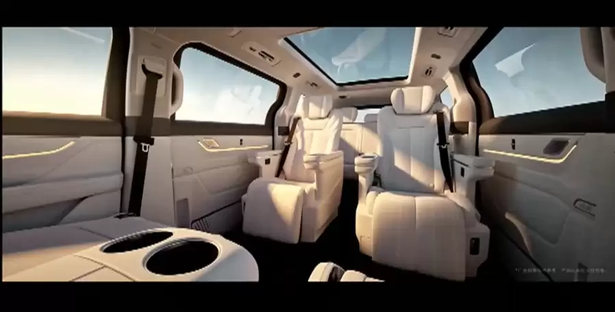 吉利银河 V900 增程 MPV 全球首秀,V 系列首款车型