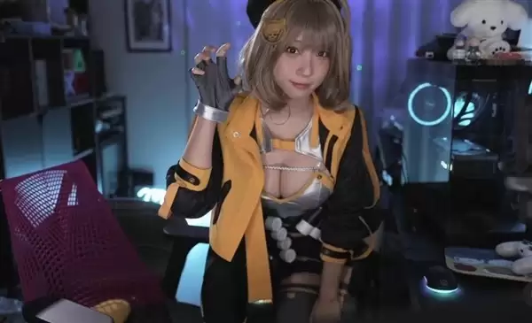 伊织萌化身阿尼丝引爆Cos热潮，妮姬手游多端上线引热议