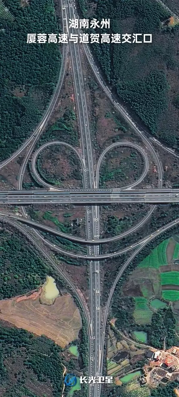 原来 地球上偷偷藏了这么多笑脸