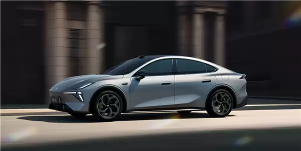 两折甩卖 北京现代重庆工厂被长安深蓝接盘：已完成换标