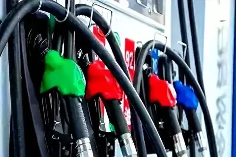 加完油别急着走！一个动作省下几十元还保安全