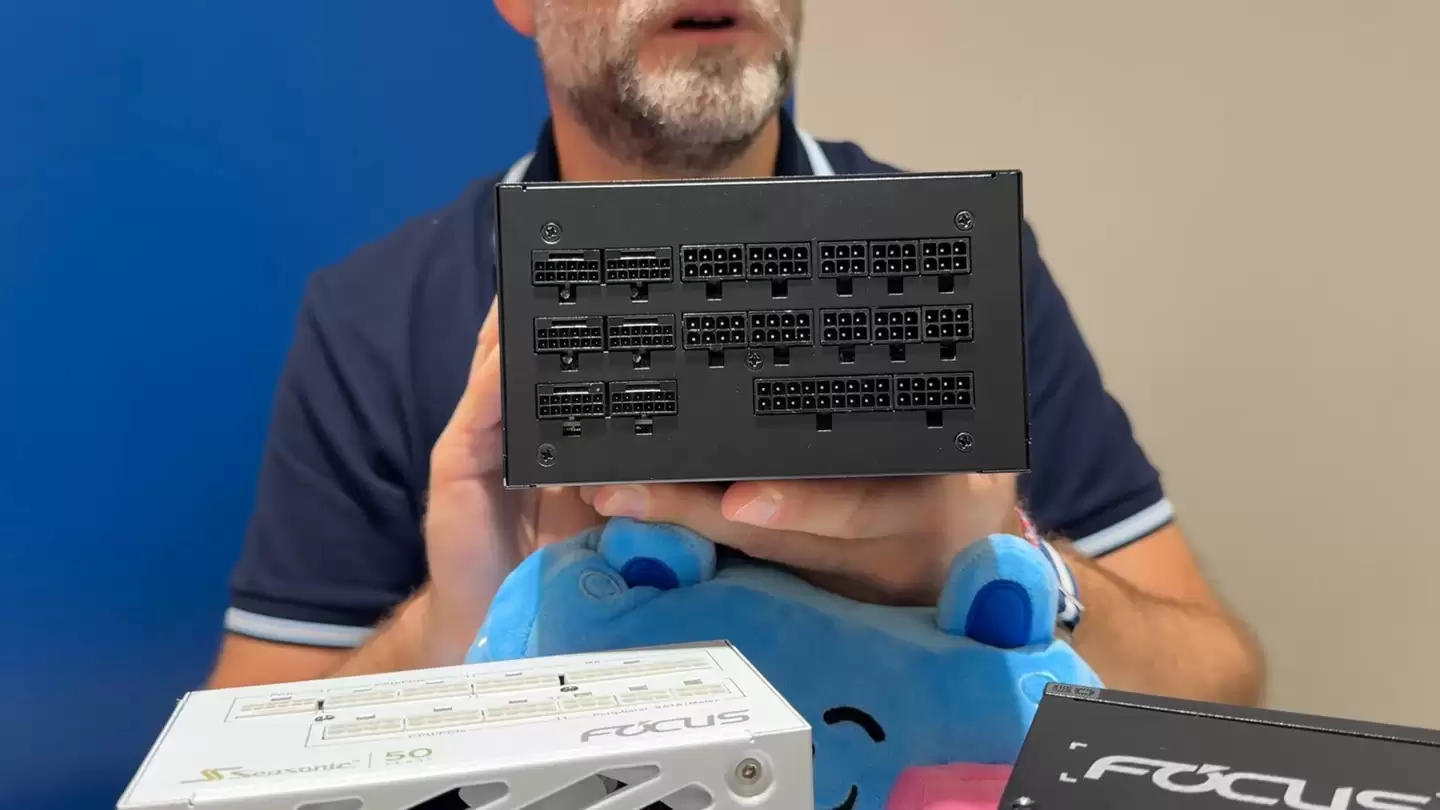 海韵将推出 1000W 无风扇钛金电源