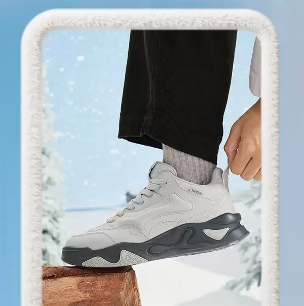 舒适长毛绒:361° 加绒骨头鞋91元官方新低价(门店369元)