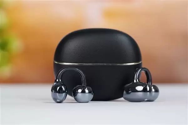 荣耀亲选LCHSE耳夹式耳机2 Pro发布：549元起，支持空间音频与无线充电