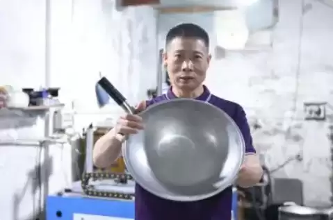 99元传家锅闲鱼挂牌500元转卖 创始人:利润只有几块钱