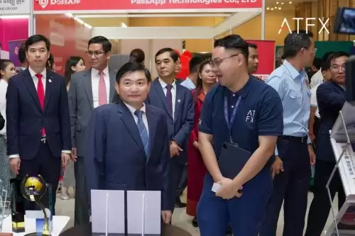 深耕柬埔寨！ATFX亮相柬埔寨职业博览会，赋能青年就业未来