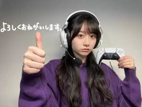 寂靜嶺F演員曬近照引熱議 清新氣質獲讚鄰家女孩