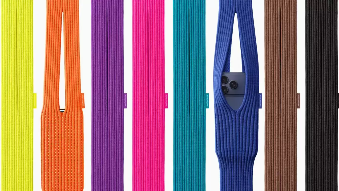 1299 元起的“手机袜套”卖光了，苹果 iPhone Pocket 所有地区均已售罄