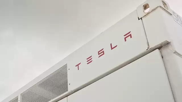 特斯拉全球最大超充站绿洲项目在美投运