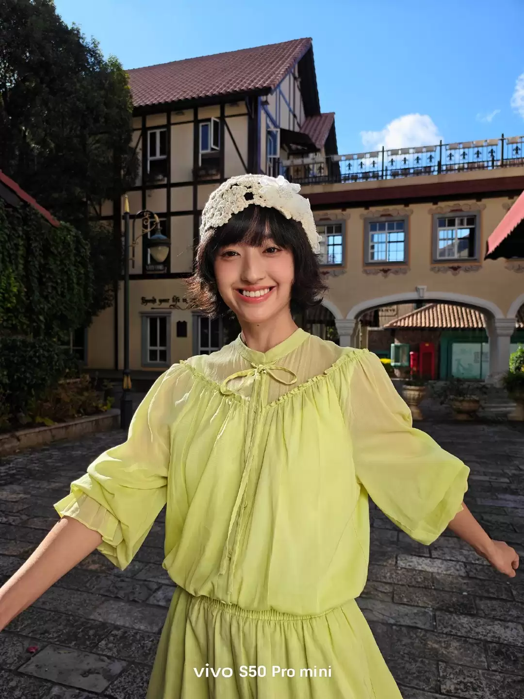 vivo S50 系列手机 Live 运镜新玩法预热:行业首发「高光慢动作运镜」LivePhoto,支持一键出片