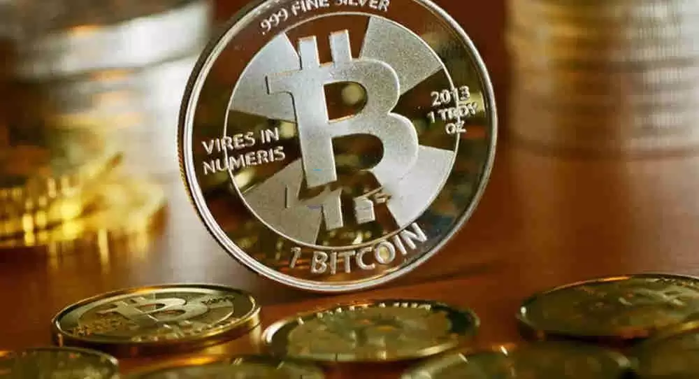 挖比特币赚一个亿是真的吗？