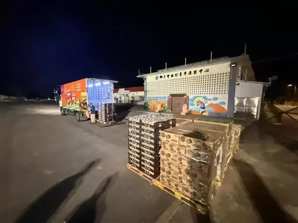 捐物资无需汇报！京东紧急驰援香港火灾：首批物资连夜送达