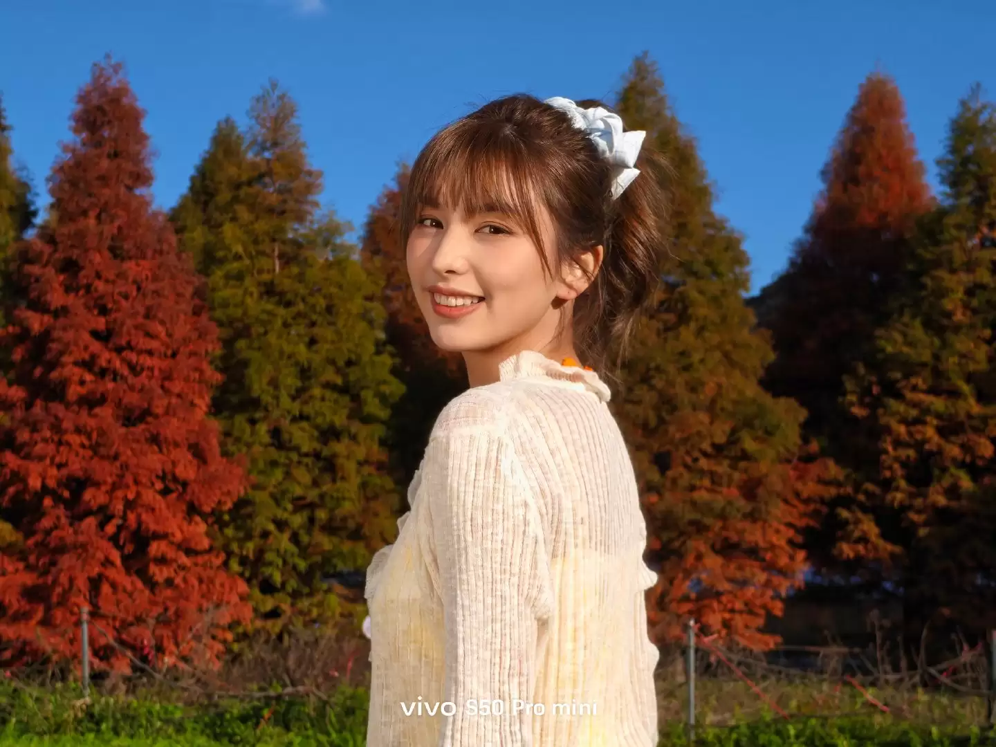 vivo S50 系列手机 Live 运镜新玩法预热:行业首发「高光慢动作运镜」LivePhoto,支持一键出片