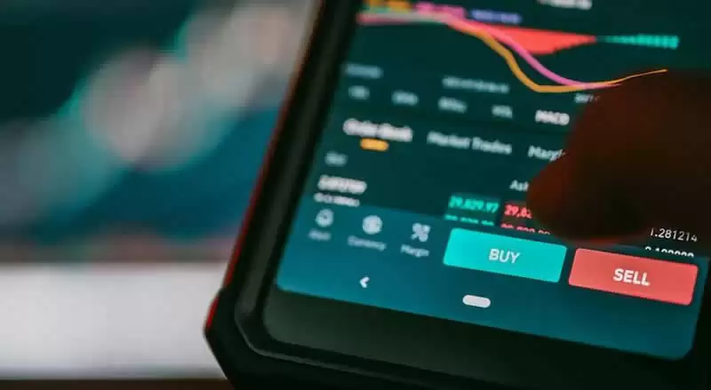 加密货币交易中的情绪分析解析:重要性、数据来源、工具、交易策略