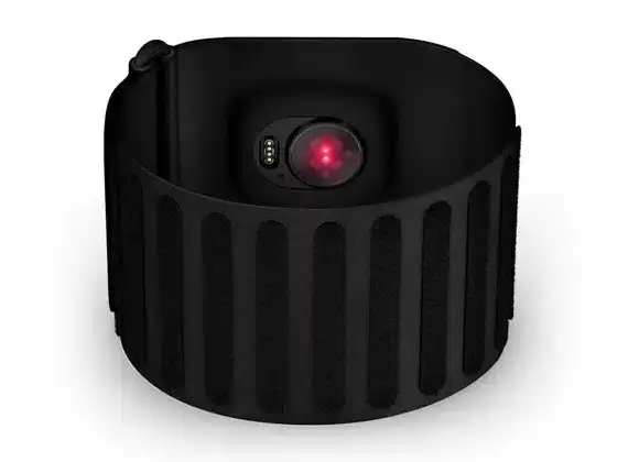 佳明 Garmin 无屏幕健康手环曝光：极简设计、24小时全天候监测