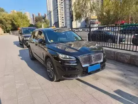 座椅通风加热按摩一体，畅享四季舒适出行