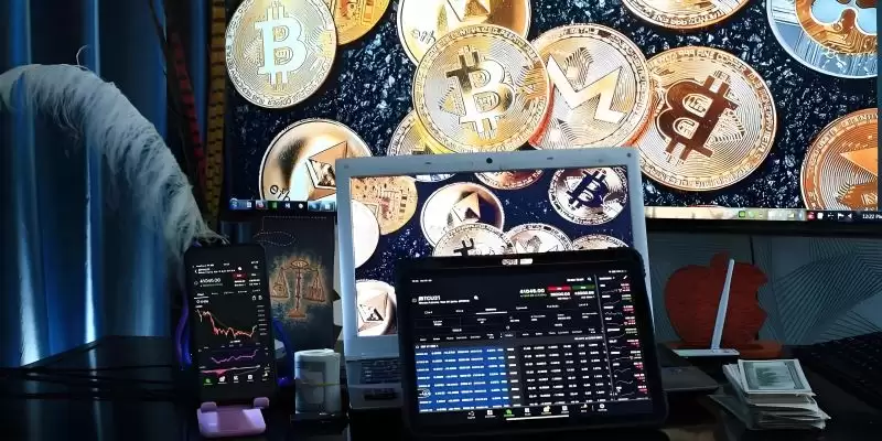 加密货币现货交易是什么意思？新人适合哪个交易方式？