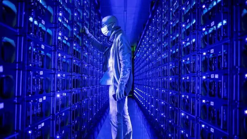 在中国挖比特币是违法吗?判几年?如何合法获得比特币?