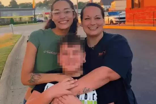 美国女生照顾3只比特犬被咬死让人唏嘘 母亲：她都要大学毕业了