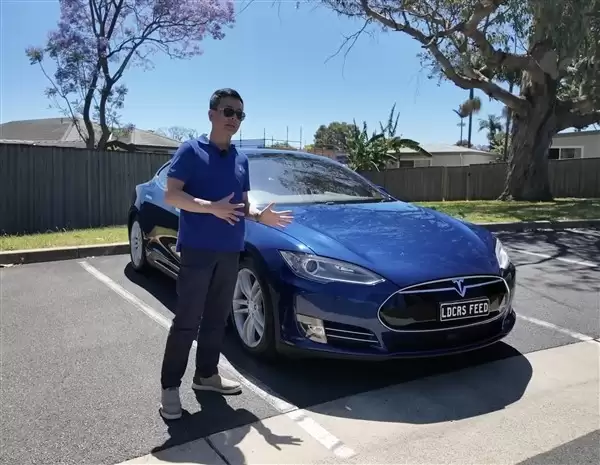 特斯拉十年行驶12万公里电池仍健康，揭秘长续航背后的技术与使用秘诀