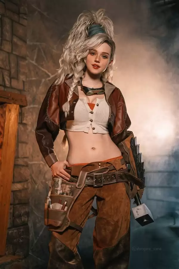 确实火热！ 毛妹cos《怪物猎人：荒野》杰玛