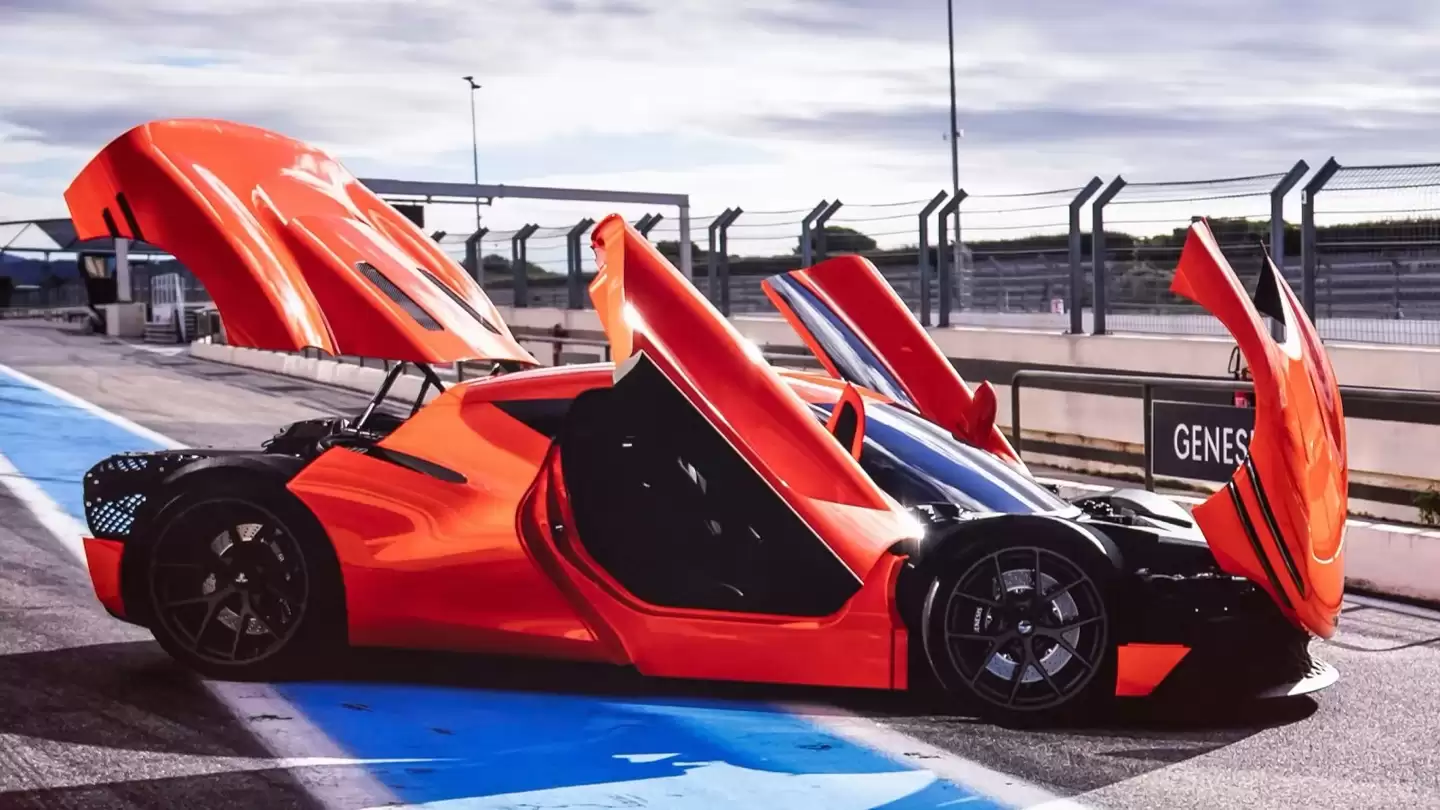 对标保时捷911家族:捷尼赛思首款中置引擎超跑Magma GT官宣量产