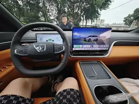 亦派008：收纳自由的出行新体验