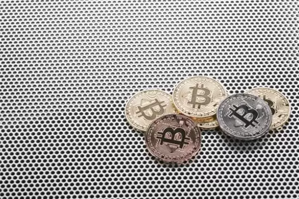 BTC币官方交易所在哪？比特币世界第一交易所-345