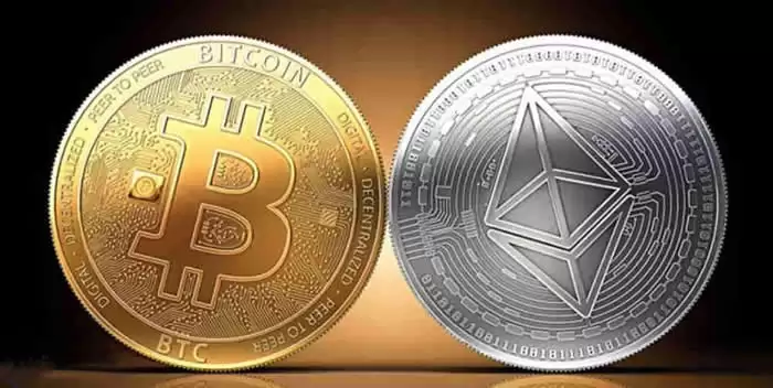 以太坊与比特币市场表现对比图