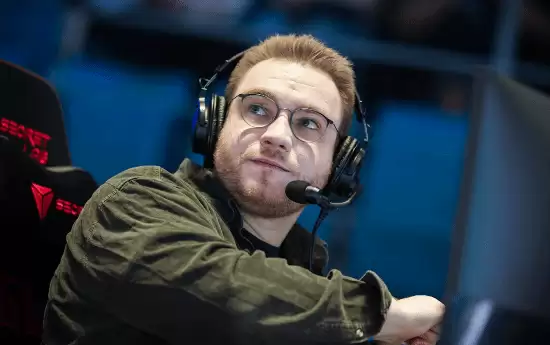 抓紧提现!《CS2》知名皮肤交易平台破产停运