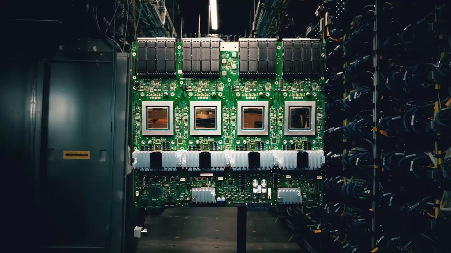 三星逆袭：HBM供应份额跃升至谷歌TPU六成