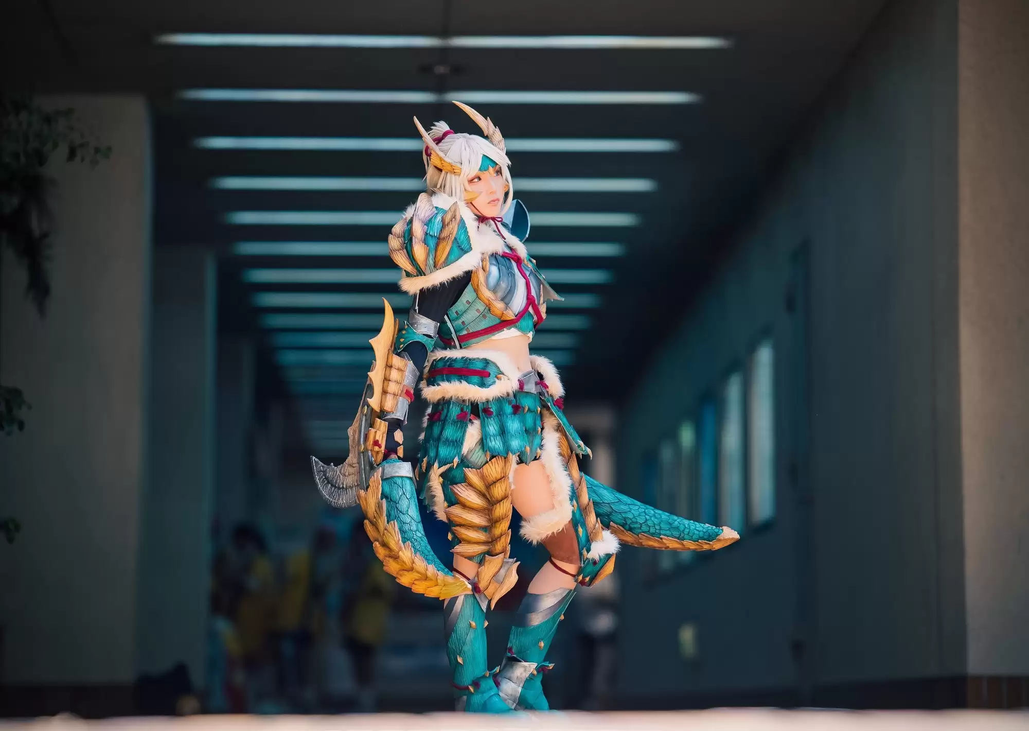 樱花妹化身雷狼女猎人，惊艳COS赏！