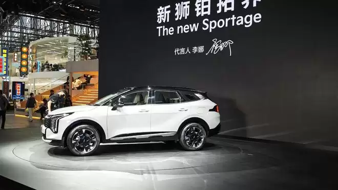 李娜×新狮铂拓界:源于价值理念的同频共振