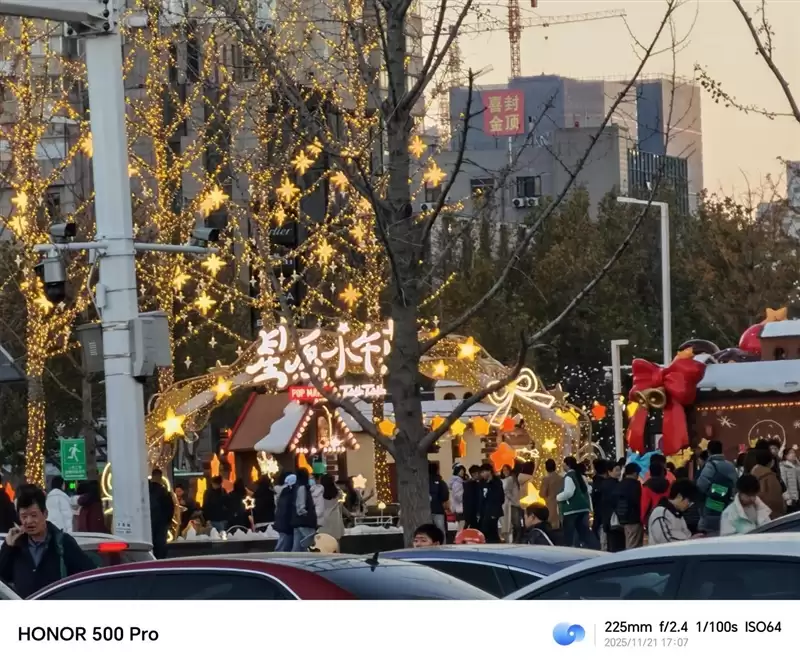 把8000mAh塞进直屏!荣耀500 Pro评测:开卷“全面旗舰”